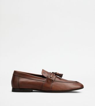 Tod's Loafers in Leather with Tassels