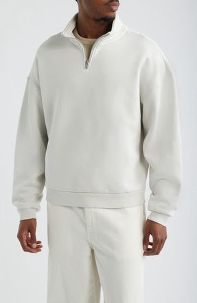 Elwood Oversize Core Quarter Zip Sweatshirt in Vintage White at Nordstrom, Size Xx-Large