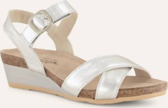 Naot Womens Throne Sandal In White Soft Leather