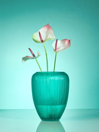 Micheluzzi Glass Goccia Acqua Righe Hand-Blown Murano Glass Vase (9in/23cm)