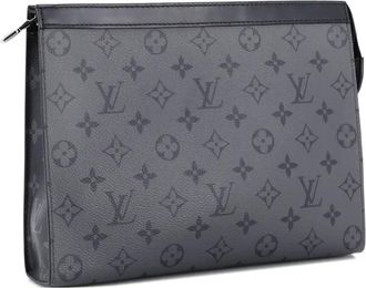Louis Vuitton Pochette Voyage Reverse Monogram Eclipse Canvas MM clutch bag - Grijs