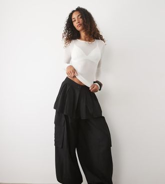 Asos Tall ASOS DESIGN Tall pantaloni neri con dettaglio gonna e gamba balloon-Nero