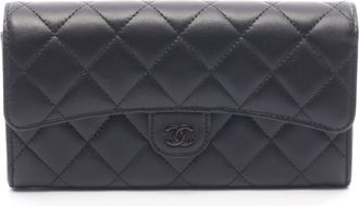 Chanel Black Leather Long Wallet (Bi-Fold) (Pre-Owned)
