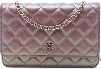 Chanel Borsa a tracolla CC in pelle di agnello iridescente trapuntata con catena 2020 - Viola