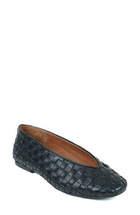 Gentle Souls Willow Woven Flat in Black Leather at Nordstrom, Size 5.5