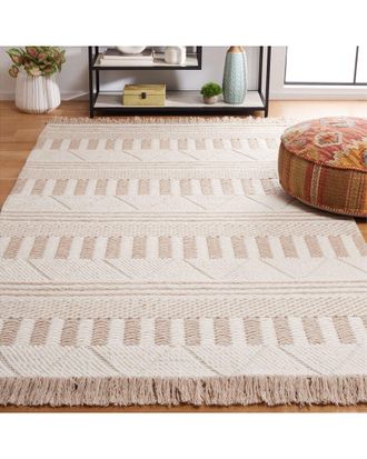 Safavieh Natura Wool Rug