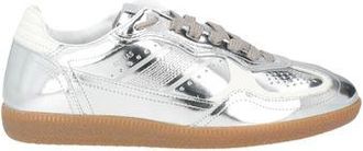 Alohas CALZATURE - Sneakers su YOOX.COM