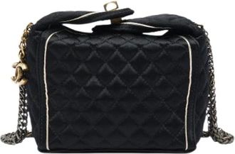 Chanel Borsa a spalla Pre-owned in raso trapuntato - - Pre-owned - Donna - Nero - ONE SIZE