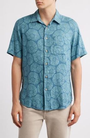 Faherty Breeze Short Sleeve Button-Down Shirt in Stormy Sea Floral at Nordstrom Rack, Size Medium