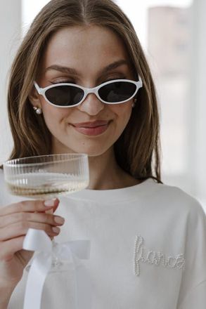 Untamed Petals Icon Sunnies in White at Nordstrom