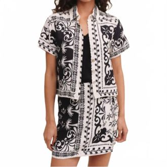 Bella Dahl Short Sleeve Camp Shirt In Tropical Bandana