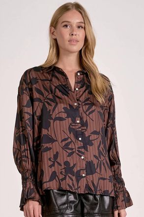 Elan Foliage Button Down Top In Brown