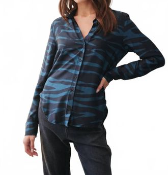 Bella Dahl Flowy Bd Zebra Print Shirt In Teal