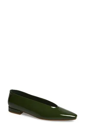 Jeffrey Campbell Hinted Pointed Toe Flat in Olive Patent at Nordstrom Rack, Size 6