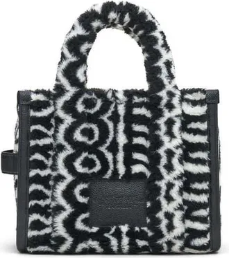 Marc Jacobs The Monogram Teddy Medium Tote Bag Black >
