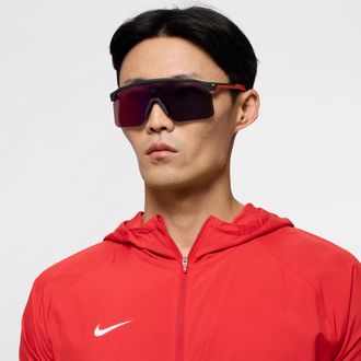 Nike Mens Expedition Shield Sunglasses in Black | IU4705X-200