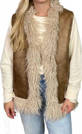 Very J Sherpa Suede Boho Vest With Faux Fur In Beige