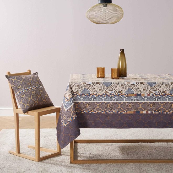 Bassetti Nairobi Tischdecke aus 100% Baumwolle, Panama-Gewebe in der Farbe Caffe M1, Maße: 140x170 cm - 9332386 ab 82,00 €