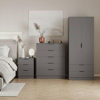 Home Discount Vida Designs Trega 3Pc Bedroom Set(3Dr Bedside, 5Dr Chest, Wardrobe) in Grey