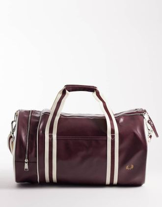 Fred Perry Borsa classica cilindrica rosso scuro con logo