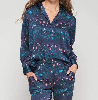 Vilagallo Isa Button Down Shirt In Navy