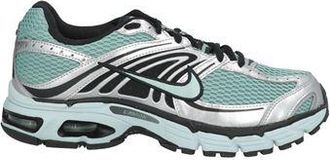 Nike AIR MAX MOTO 2K