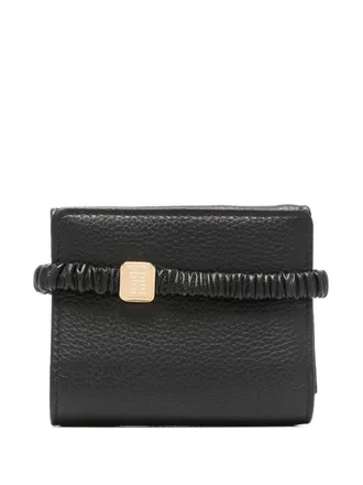 Miu Miu: Black Wallets now up to −33% | Stylight