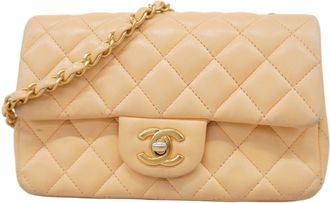 Chanel Leather Shoulder Bag (Pre-Owned)