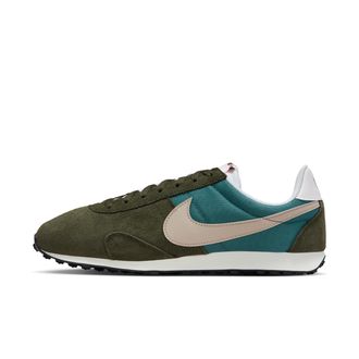 Nike Mens Pre Montreal 17 Shoes in Green | 898031-301