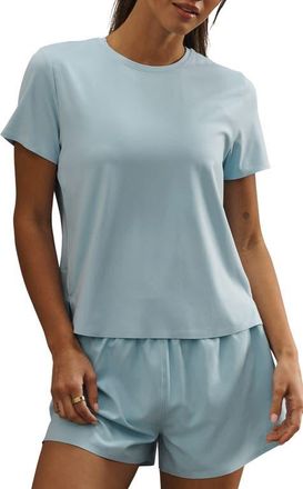 Rhone Serene Performance T-Shirt in Pool Blue at Nordstrom, Size X-Large