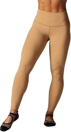 Tavi High Waisted Legging in Camel Houndstooth at Nordstrom, Size X-Large