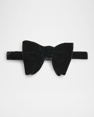 Tom Ford Men & apos;s Velvet Pre-Tied Bow Tie