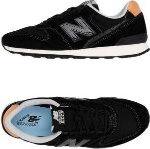 New Balance 996 CARRYOVER