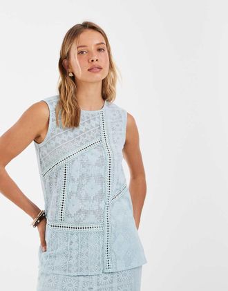 Object Top senza maniche alluncinetto e pizzo patchwork celeste in coordinato-Blu