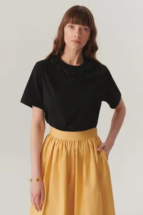 Exquise Liliana Knit Tshirt in Black at Nordstrom, Size Medium