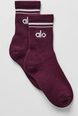 Alo | Half-Crew Throwback Socks in Burgundy/White Red, Size: Medium