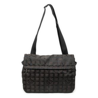 Chanel New Travel Line Flap Messenger schoudertas