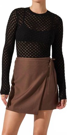 Astr Dex Textured Sweater Top In Black