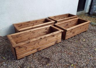 Charles Taylor Trading 4pc Extra Large Trough Set