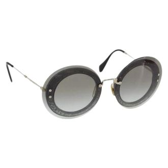 Miu Miu Pre-owned Plastic Zonnebrillen - Dames - Pre-owned - Grijs - Maat: ONE Size