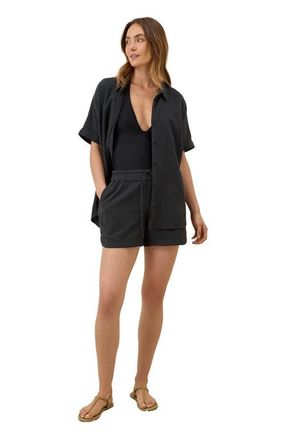 Pact Organic Cotton Coastal Double Gauze Curved Hem Short in Black at Nordstrom, Size X-Small