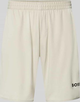 HUGO BOSS Regular Fit Shorts mit Label-Schriftzug Modell TOC SPIN 9 INCH in Beige, Gr&ouml;&szlig;e XXXL