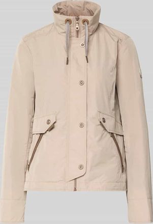 Gil Bret Regular Fit Jacke mit Logo-Patch in Beige, Gr&ouml;&szlig;e 36