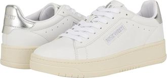 Nine West Dunnit Sneakers Womens White Faux Leather Casual Shoes HTAT1259