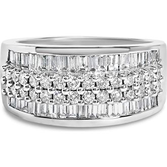 House of Brilliance 14K White Gold Round and Baguette 1 1/2 Cttw Diamond Ring at Nordstrom, Size 6.75