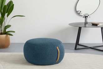 s.Oliver Hocker », moderner Designhocker mit Lederriemen, handgefertigt, softes Design« hochwertig, zum Wohlfühlen in Luxus-Microfaser/Struktur oder in Bouclé