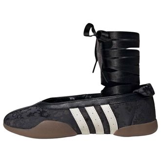 adidas (WMNS) adidas x Liberty London Taekwondo Mei Ballet Black Floral Gum IH6916