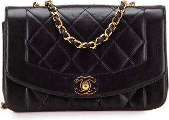 Chanel 1991-1994 Small Lambskin Diana Flap crossbody bag - Black
