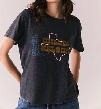 Chaser Willie Nelson Texas Boots Tee In Vintage Black