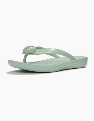 FitFlop Womens Fitflop iQushion Glossy-Button Polyurethane Womens Mint Whisper Flip Flops - Green - Size: 5